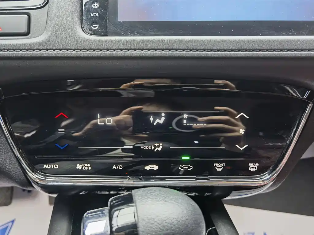 Honda Vezel 2021 — фото 12