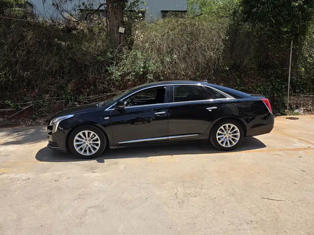 Cadillac XTS 2018 — фото 4