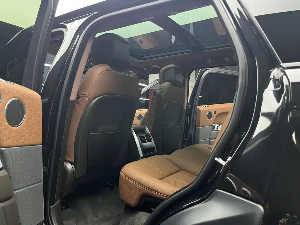Land Rover Sport 2019 — фото 22