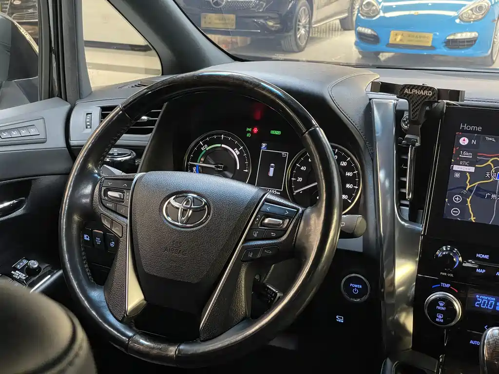 Toyota Vellfire 2020 — фото 14