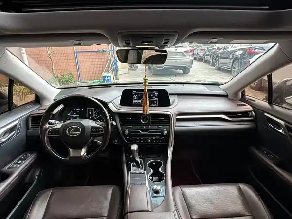 Lexus RX 2020