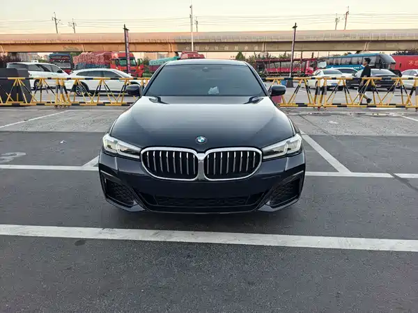 BMW 5 Series 2023