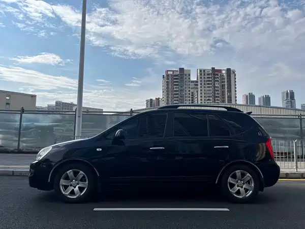 Kia Jiale 2010