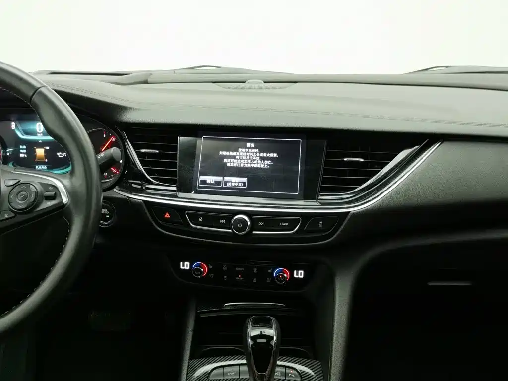 Buick Regal 2019 — фото 12
