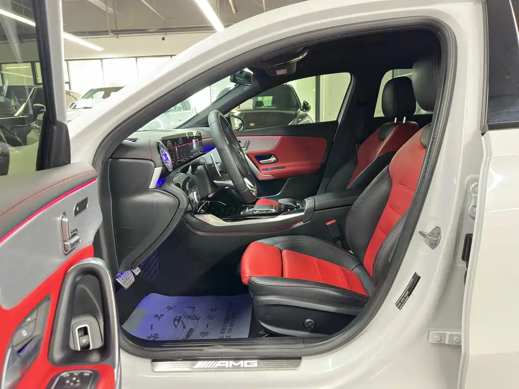 Mercedes-Benz A-Class AMG 2021 — фото 8