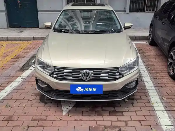 Volkswagen C-TREK Weiling 2017
