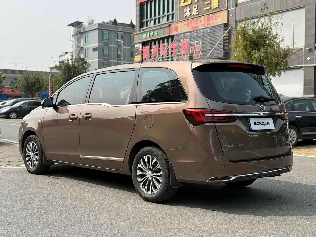 Buick GL8 2020 — фото 6
