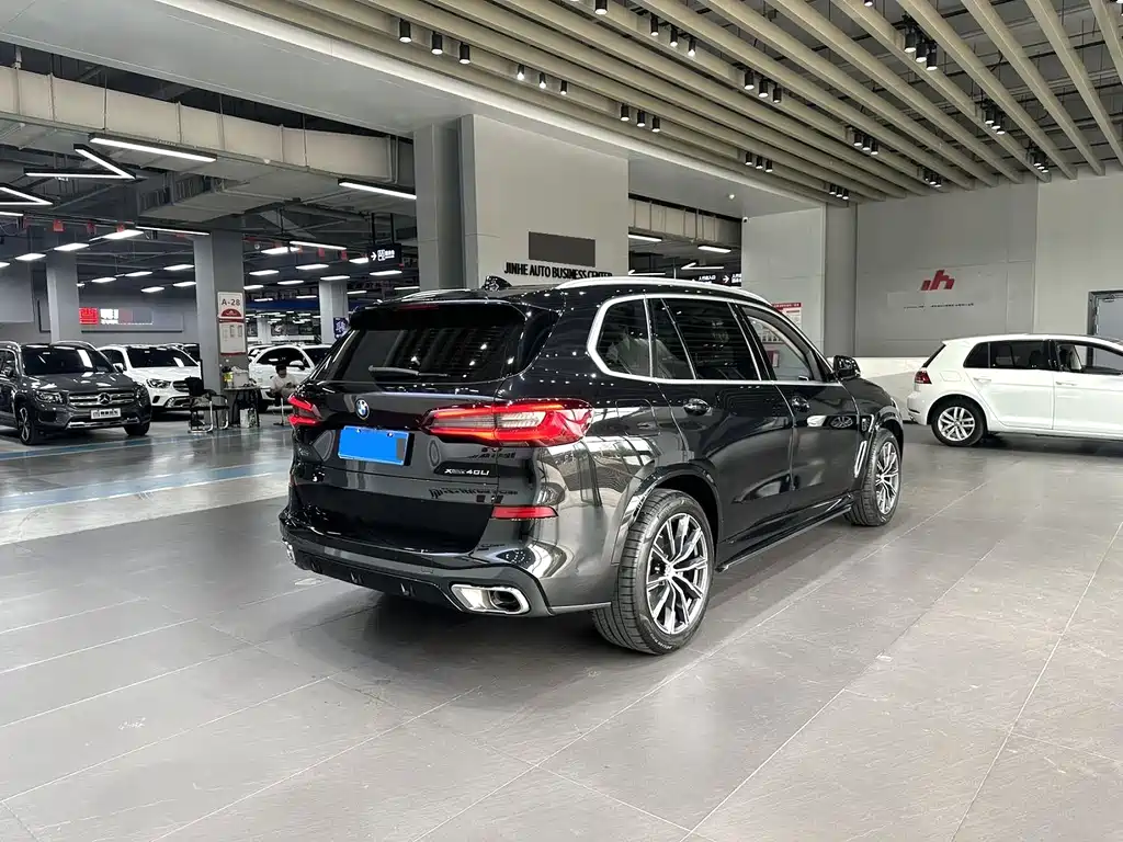 BMW X5 2023 — фото 9