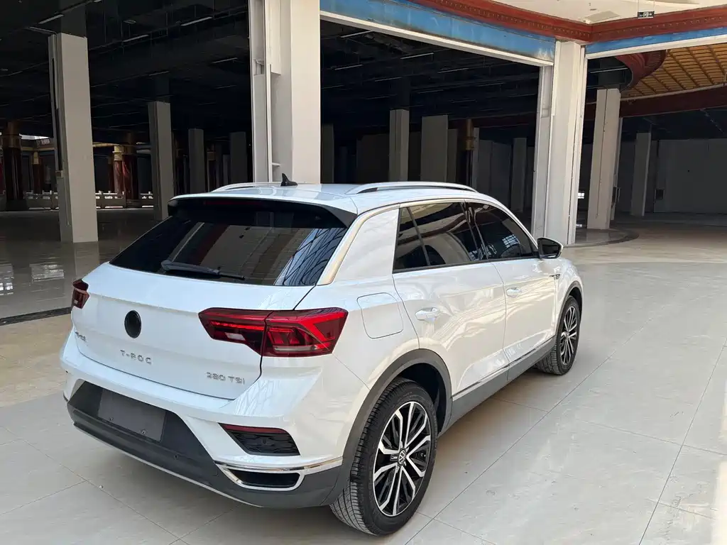 Volkswagen T-Roc 2022 — фото 4