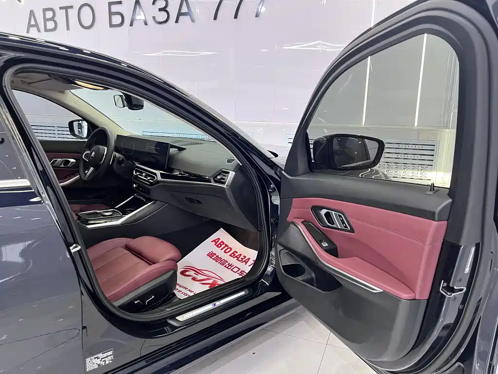 BMW 3 Series 2023 — фото 18