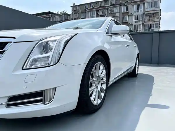 Cadillac XTS 2016