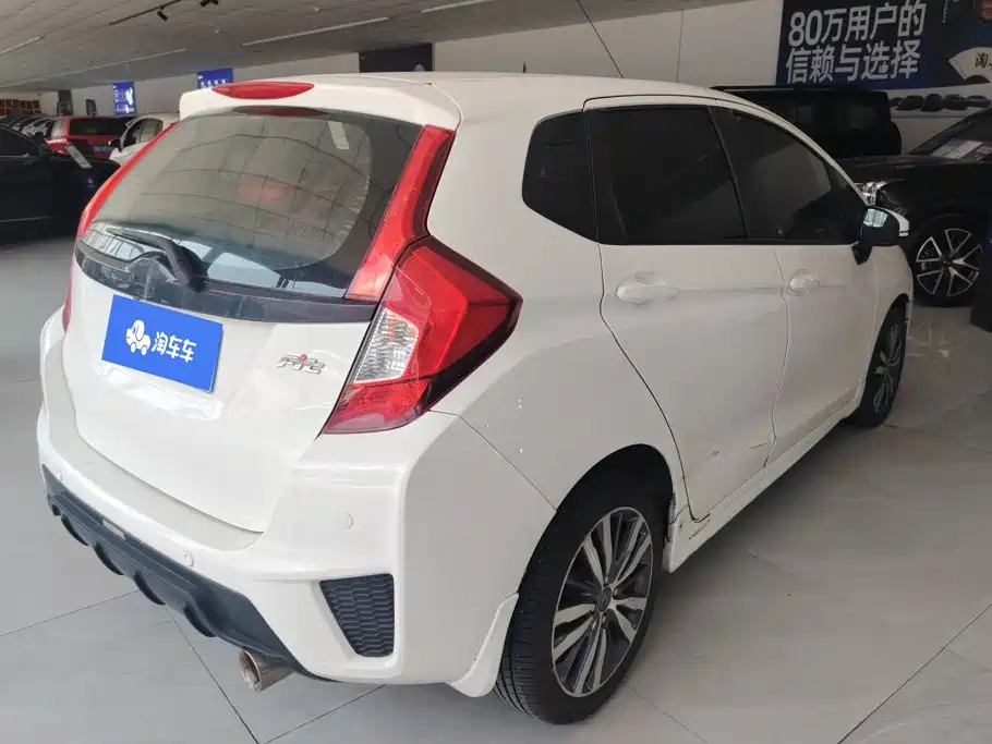 Honda Fit 2015
