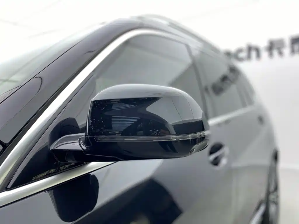 BMW X7 2023 — фото 35