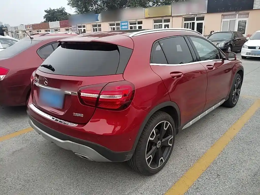Mercedes-Benz GLA 2017