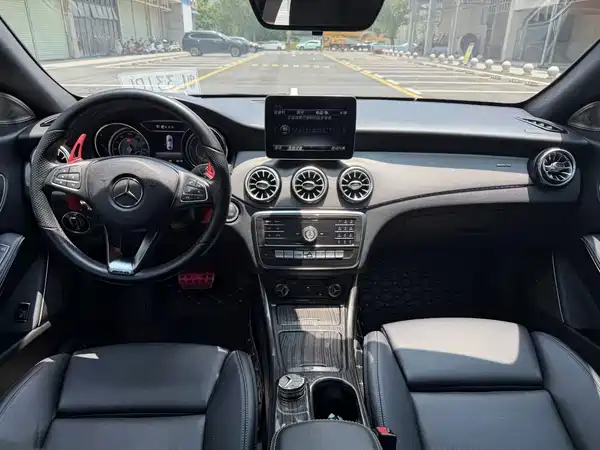Mercedes-Benz CLA 2019