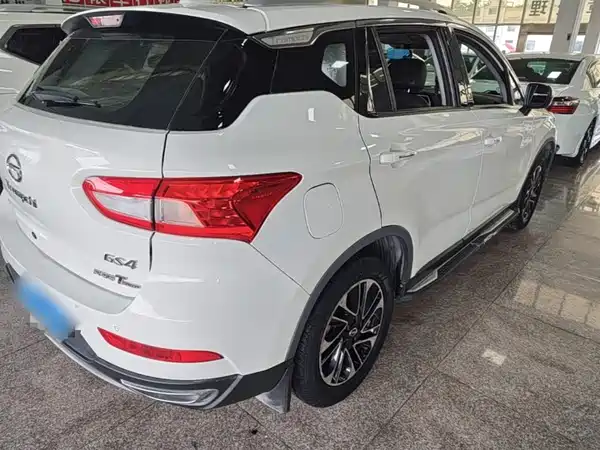 GAC Trumpchi GS4 2017