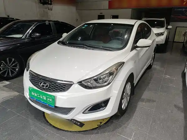 Hyundai Elantra Langdong 2017
