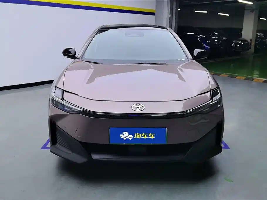 Toyota bZ3 2023