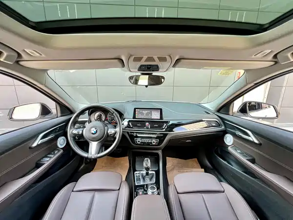 BMW 1 Series 2021