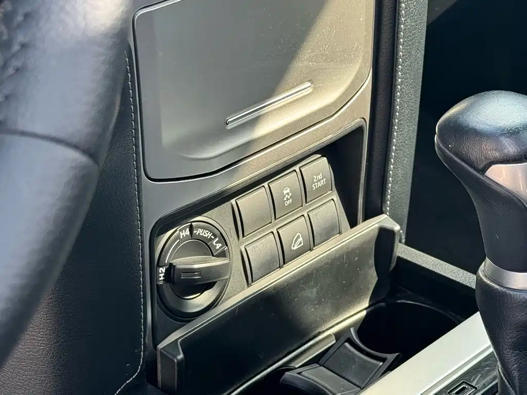 Toyota Prado 2019 — фото 25