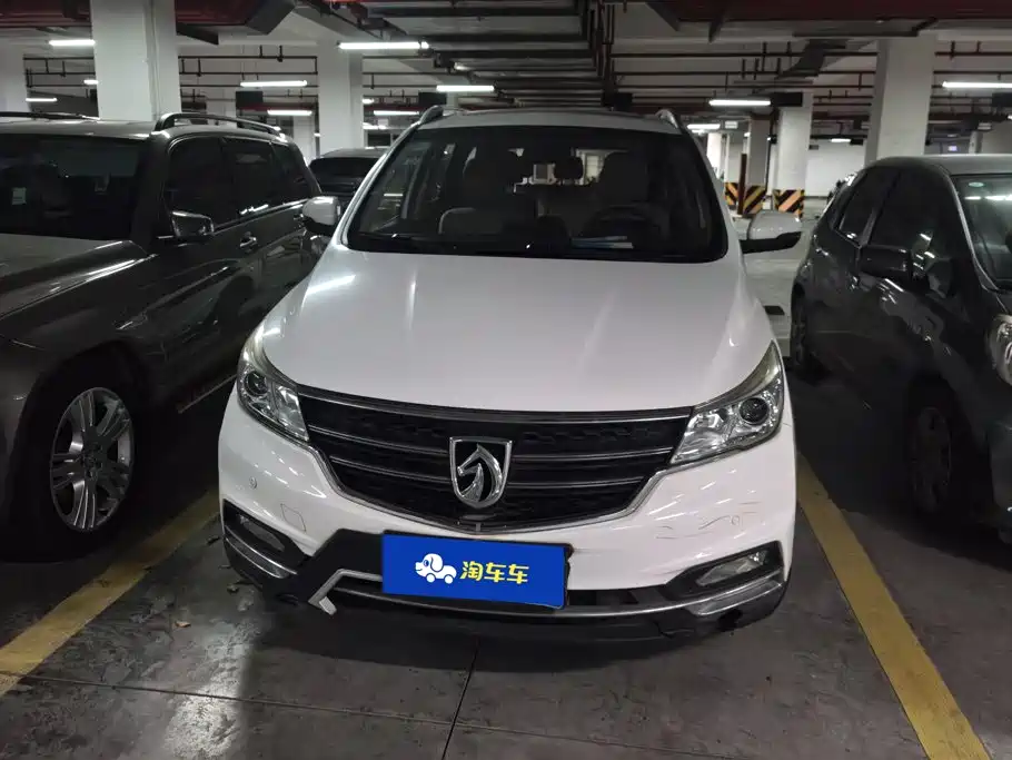 Baojun 730 2018