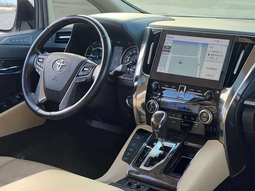 Toyota Alphard 2020 — фото 10