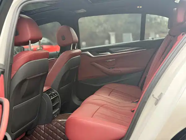 BMW 5 Series 2019