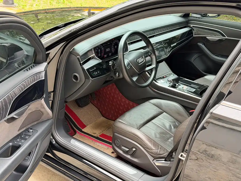 Audi A8 2019