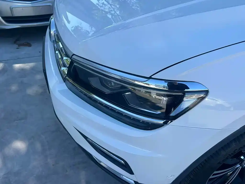 Volkswagen Tiguan L 2017