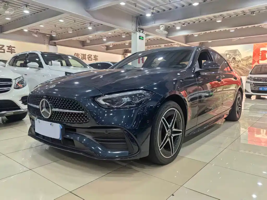 Mercedes-Benz C-Class 2023 — фото 1