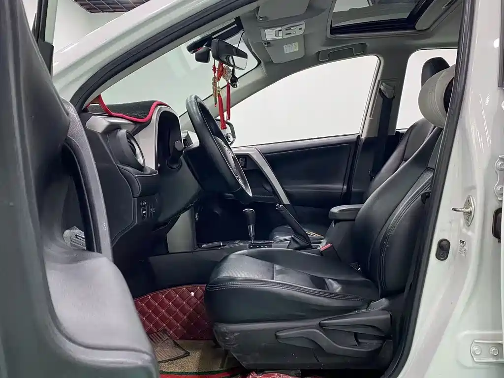 Toyota RAV4 2019