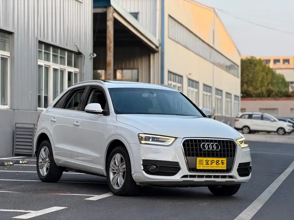 Audi Q3 2016 — фото 2