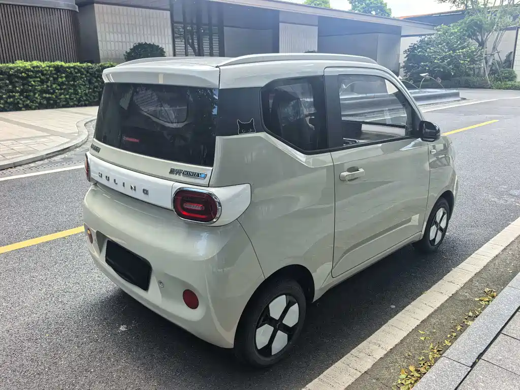 Wuling MINIEV 2024