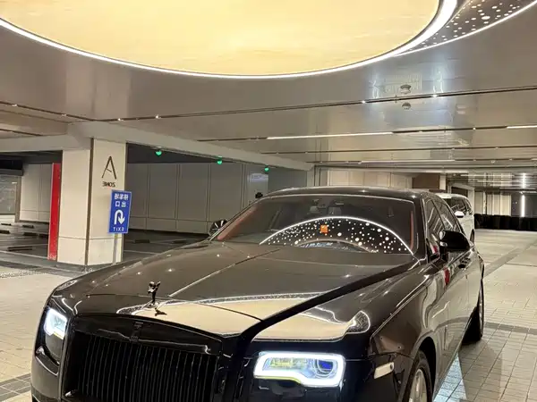 Rolls-Royce Ghost 2015