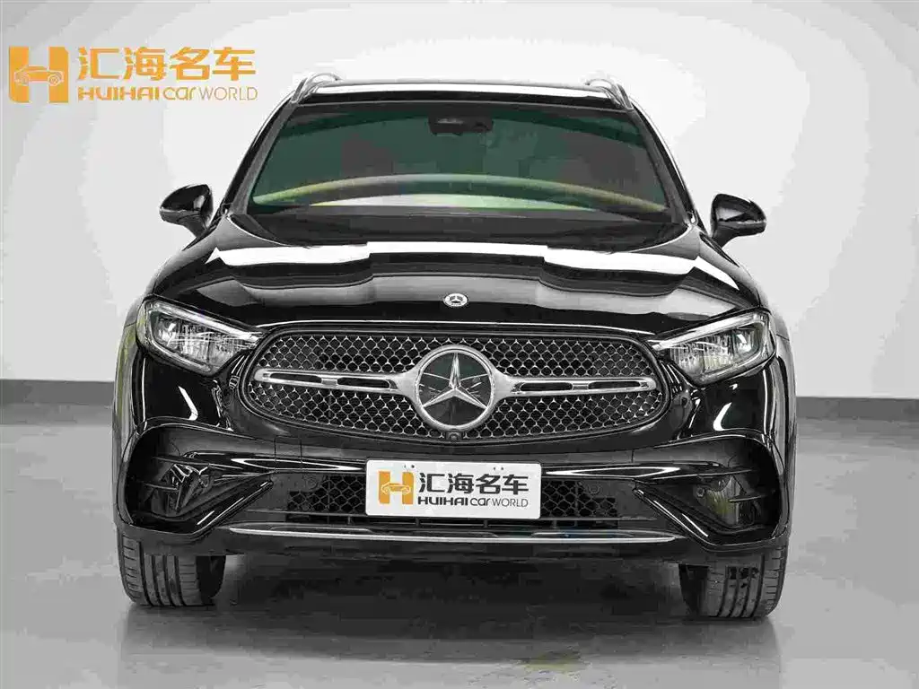 Mercedes-Benz GLC 2025