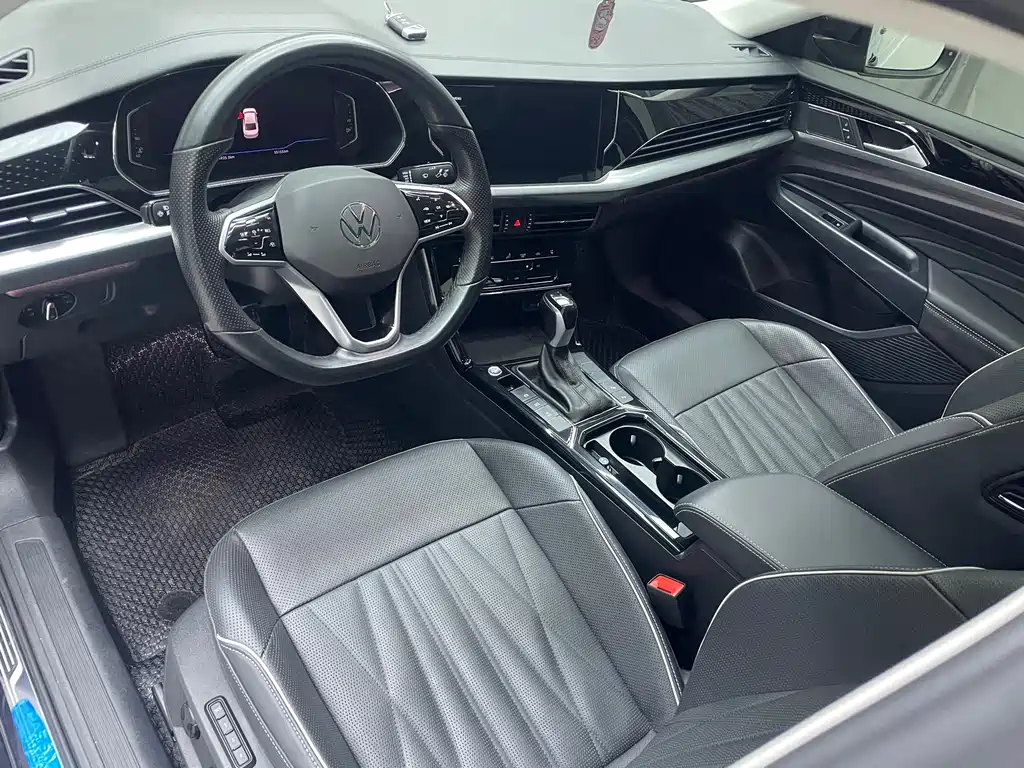 Volkswagen Passat 2022