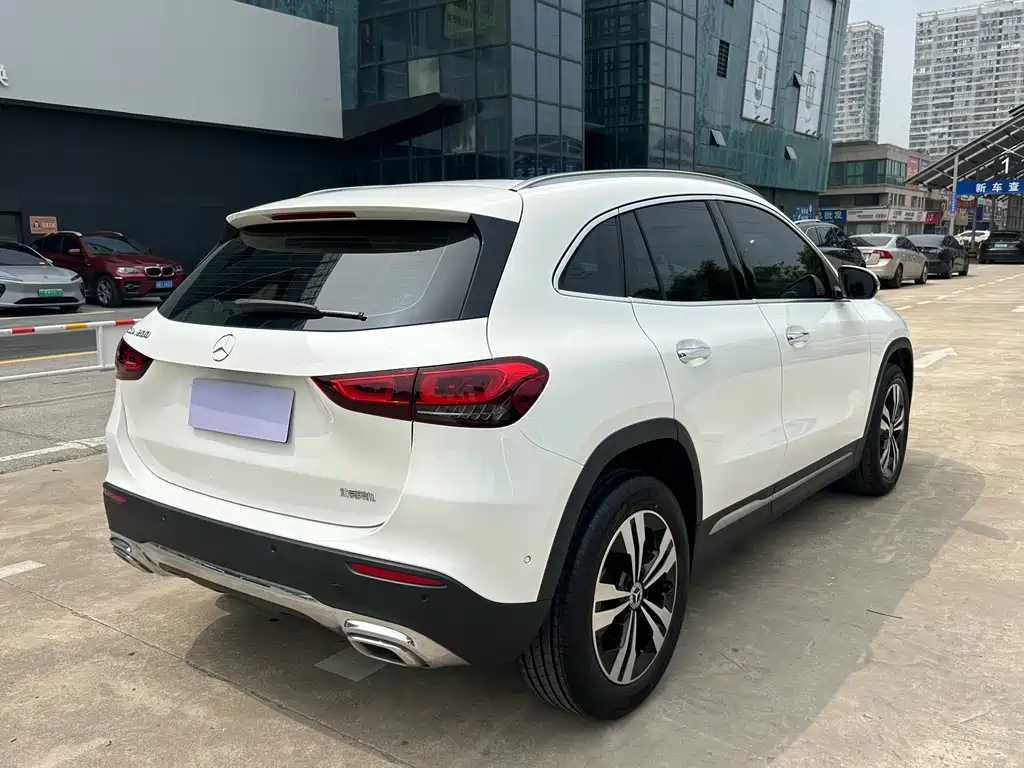 Mercedes-Benz GLA 2021 — фото 15