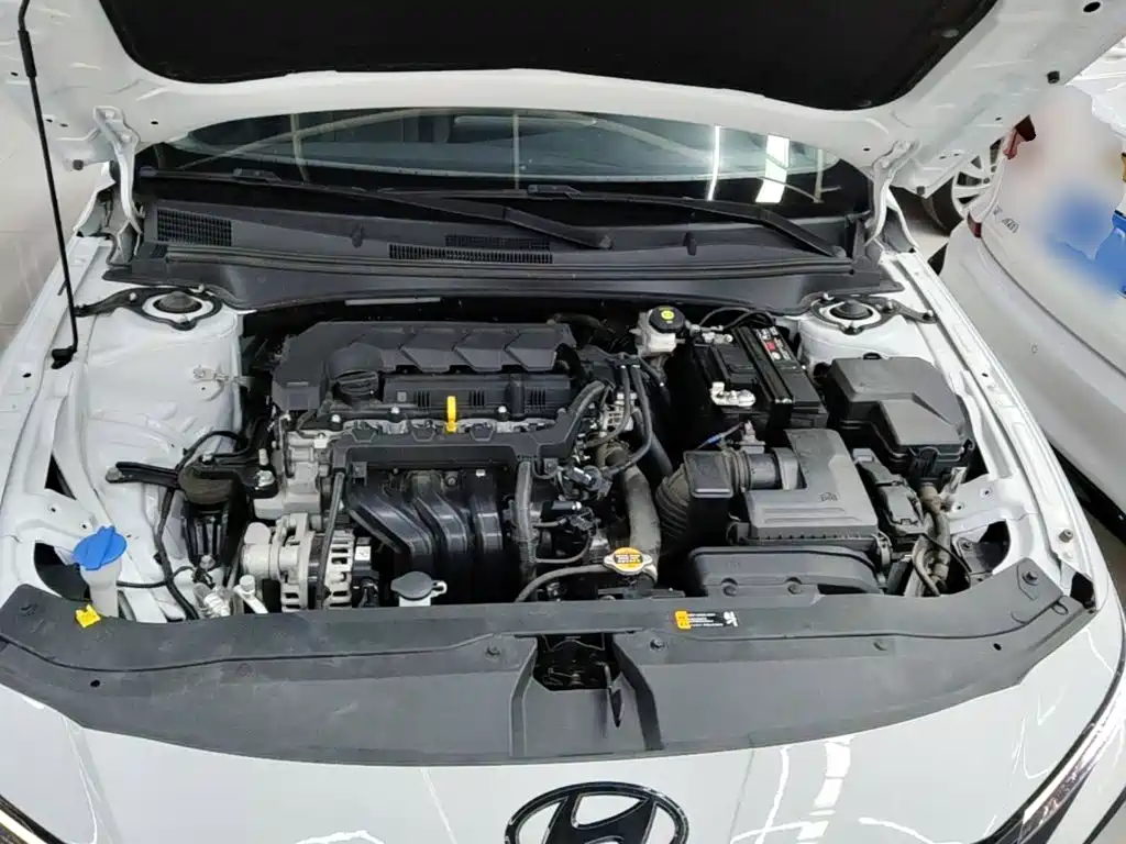 Hyundai Elantra 2024 — фото 20