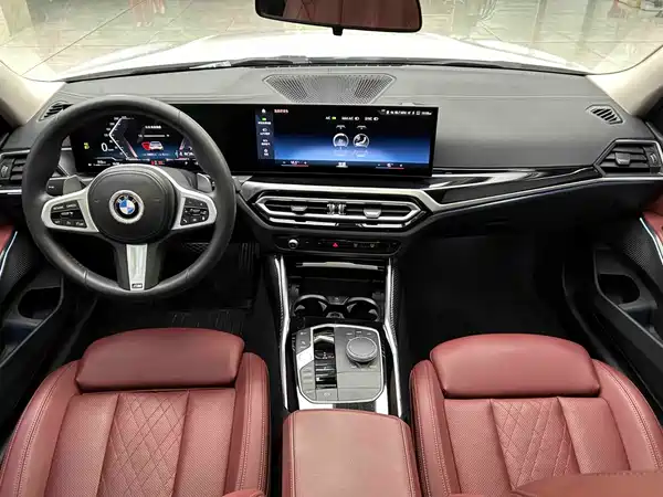 BMW 3 Series 2023