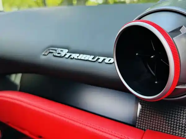 Ferrari F8 2022