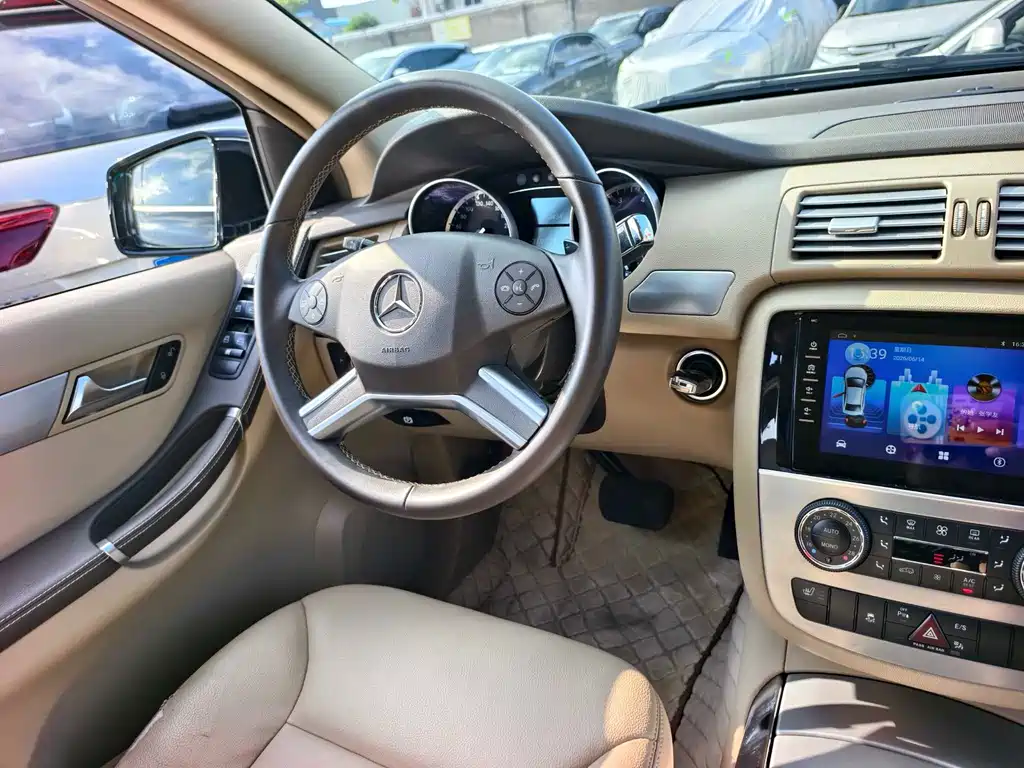 Mercedes-Benz R-Class 2013 — фото 11
