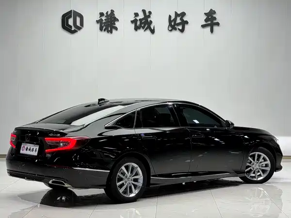 Honda Accord 2023