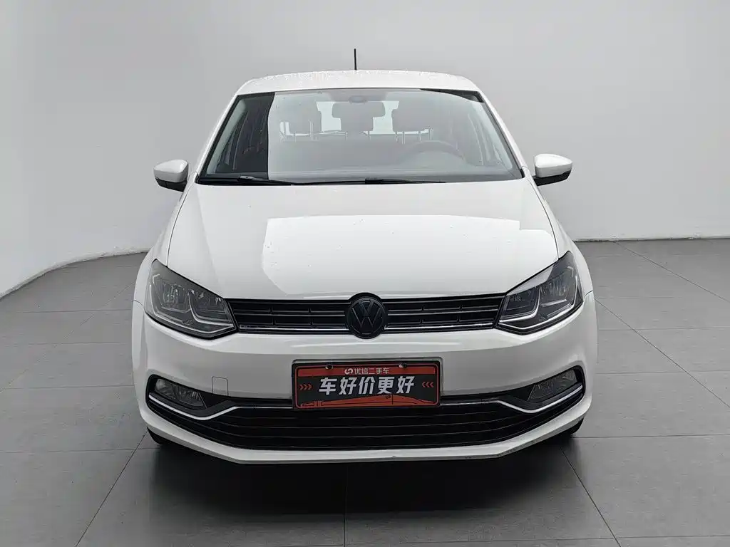 Volkswagen Polo 2015