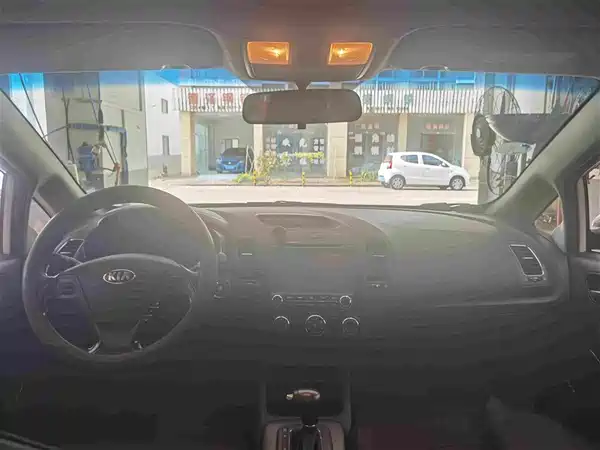 Kia K3 2013