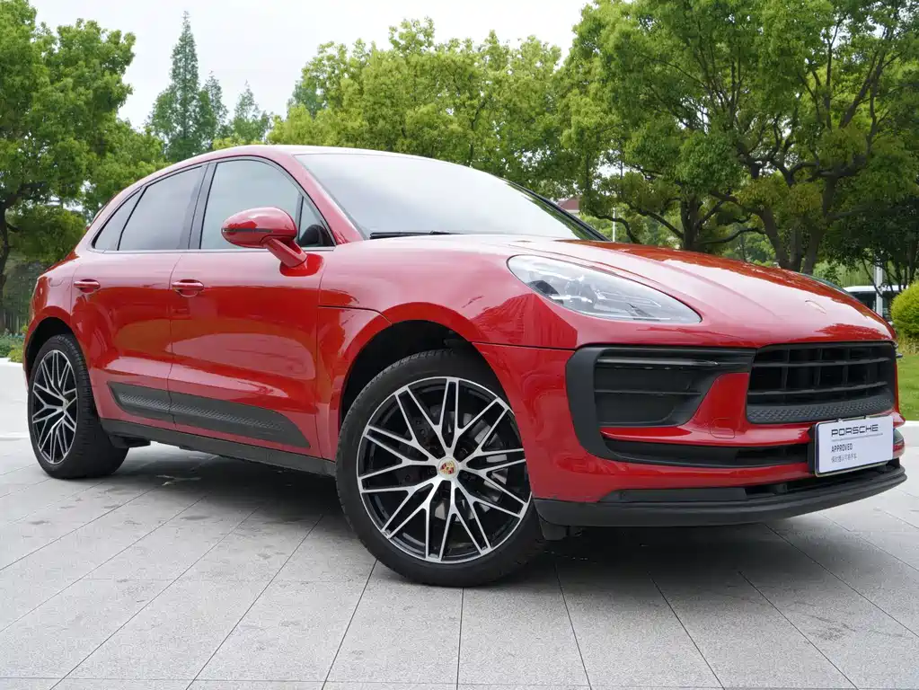 Porsche Macan 2023 — фото 16