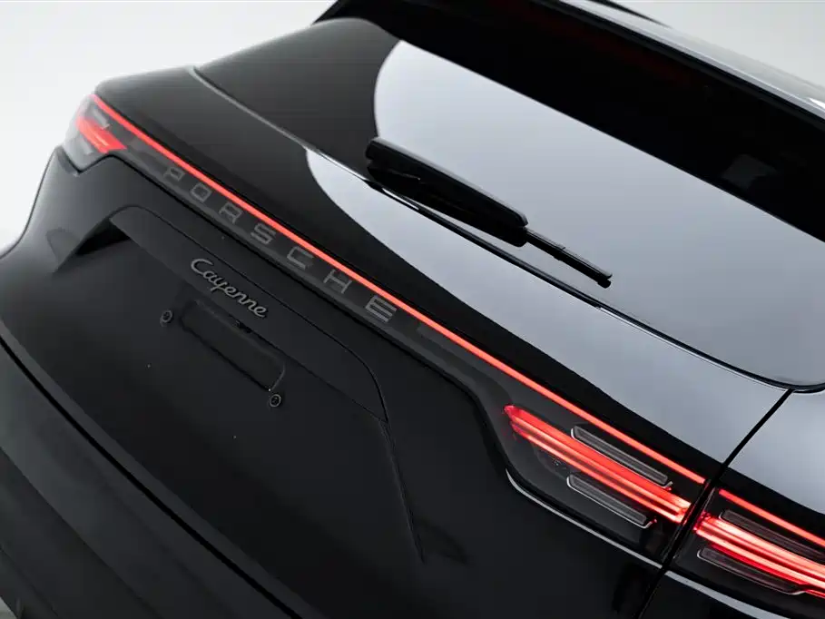 Porsche Cayenne 2022 — фото 8