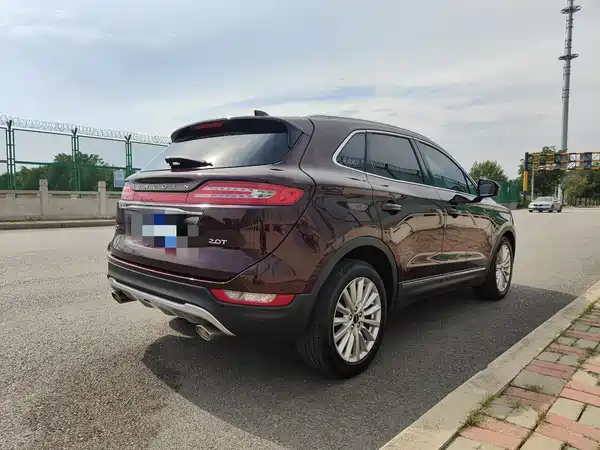 Lincoln MKC 2019