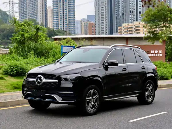 Mercedes-Benz GLE 2021
