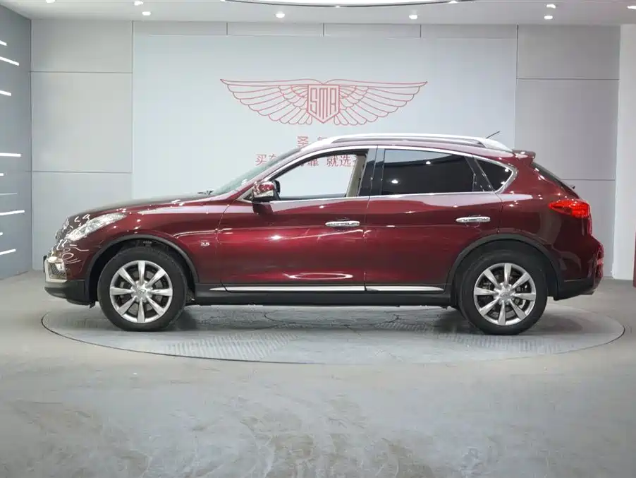 Infiniti QX50 2016 — фото 2