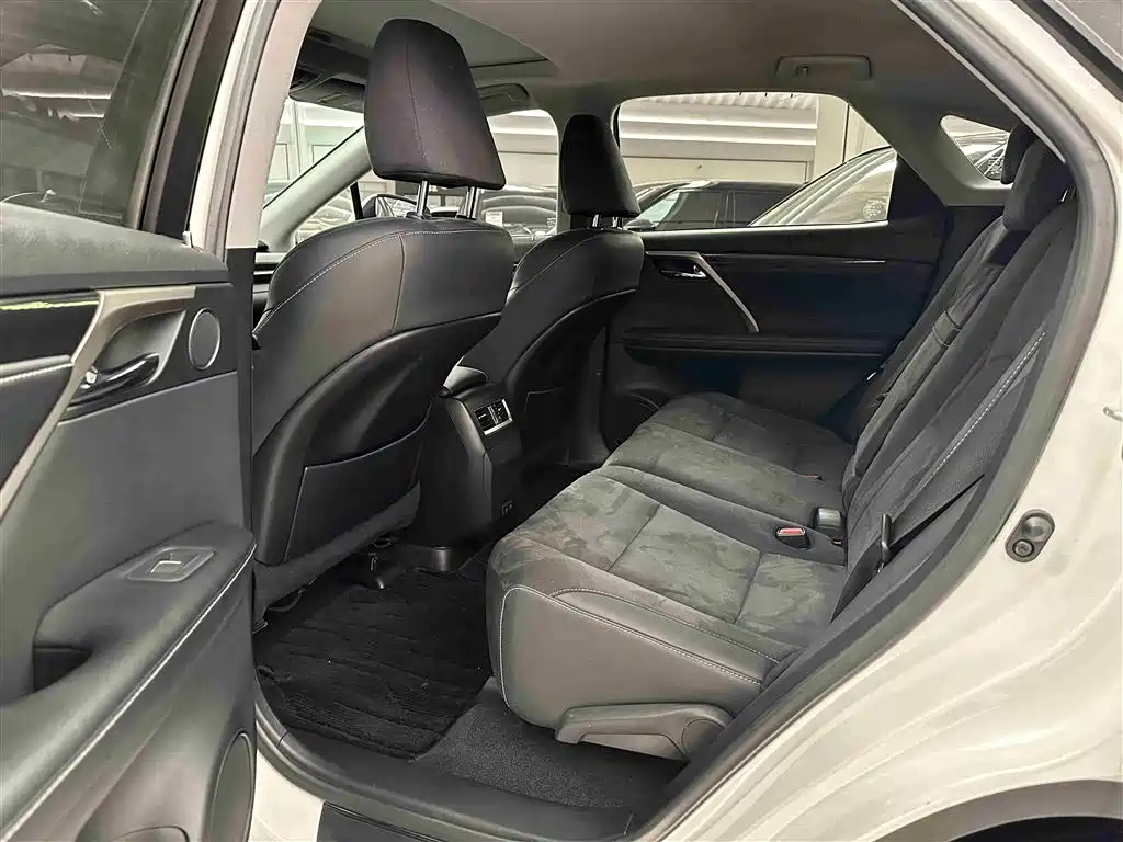 Lexus RX 2021 — фото 12
